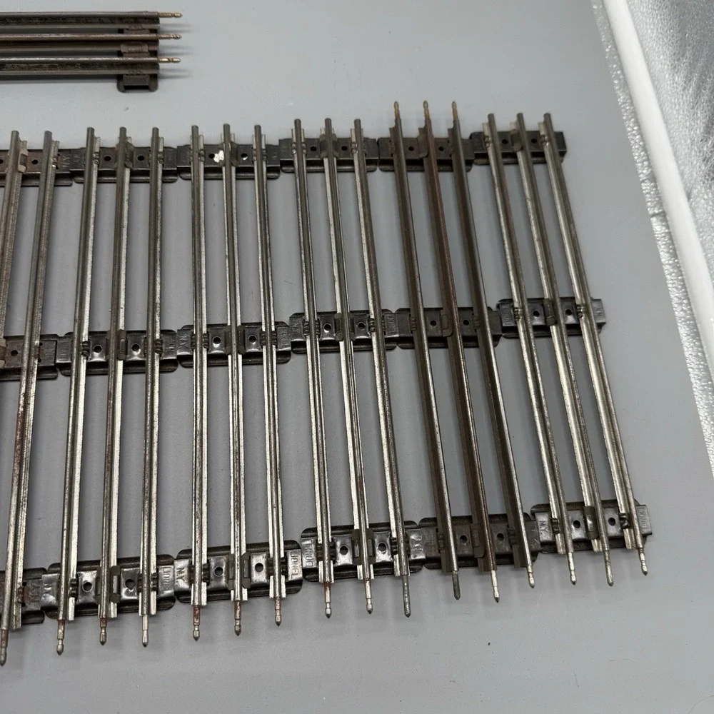 Lionel O Gauge Track Lot 10 Straight Track Sections Needs TLC Vintage